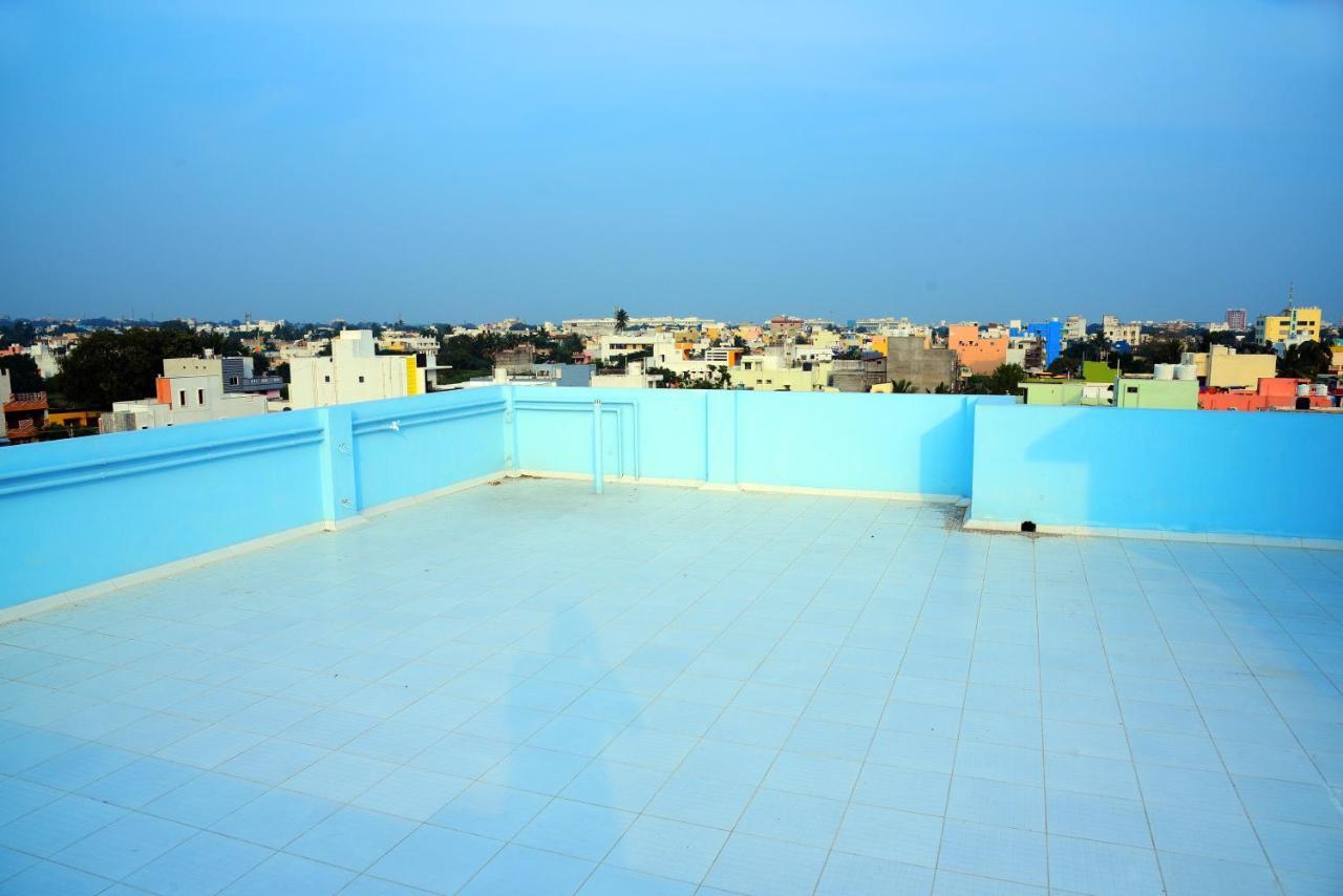 Sri Apartment 2Bhk For Familys Couples Parking A2 Puducherry Eksteriør billede